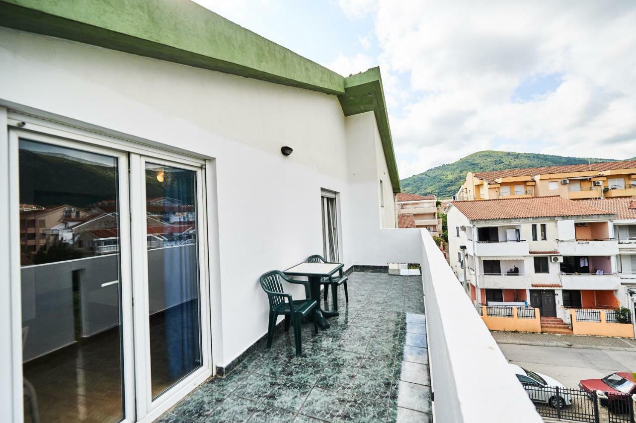Family Apartments Mont Budva Exterior photo